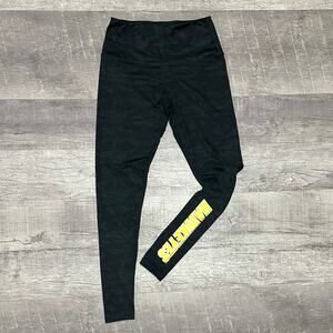 University Of Iowa Hawkeyes Black Camo 28” Legging Women Small S High Rise  NCAA